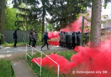 Kurz potláčania a regulovania davu - CRC
