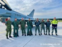 Lietadlá Eurofighter Typhoon na leteckej základni Kuchyňa