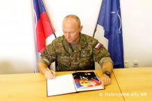 Slávnostná rozlúčka s veliacim poddôstojníkom dk Kuchyňa