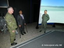 Návšteva amerického veľvyslanca v 81. krídle Sliač