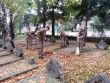 Vojaci z Nitry pripravili vojenský cintorín pred Pamiatkou zosnulých
