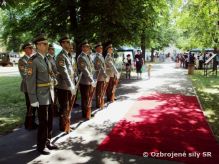 Čestná stráž OS SR a Vojenská hudba OS SR na Úrade vlády