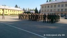 Slávnostný nástup k 71. výročiu víťazstva nad fašizmom