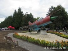 Slávnostné odhalenie pamätníka „Lietadlo“