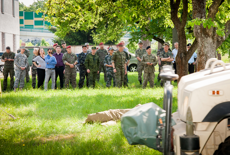 030_2014_05_23_návšteva_vojenský_diplomatický_zbor